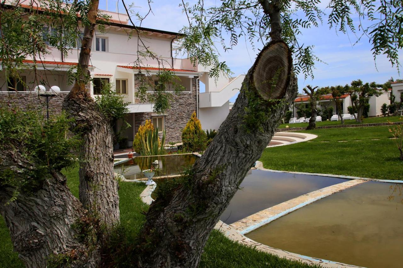 Hotel Le Ginestre Family&Wellness Vieste Esterno foto