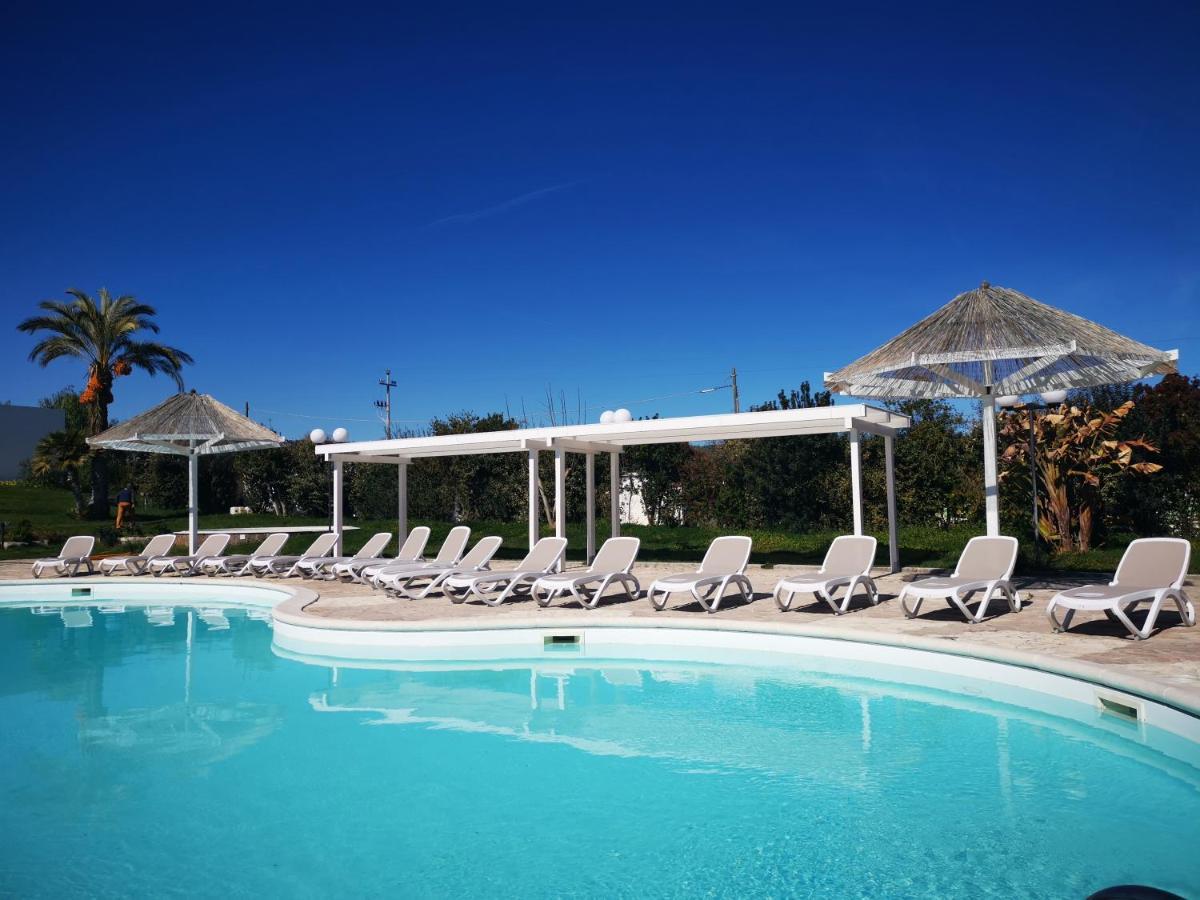 Hotel Le Ginestre Family&Wellness Vieste Esterno foto