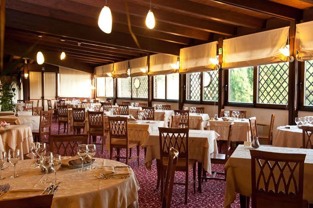 Hotel Le Ginestre Family&Wellness Vieste Esterno foto