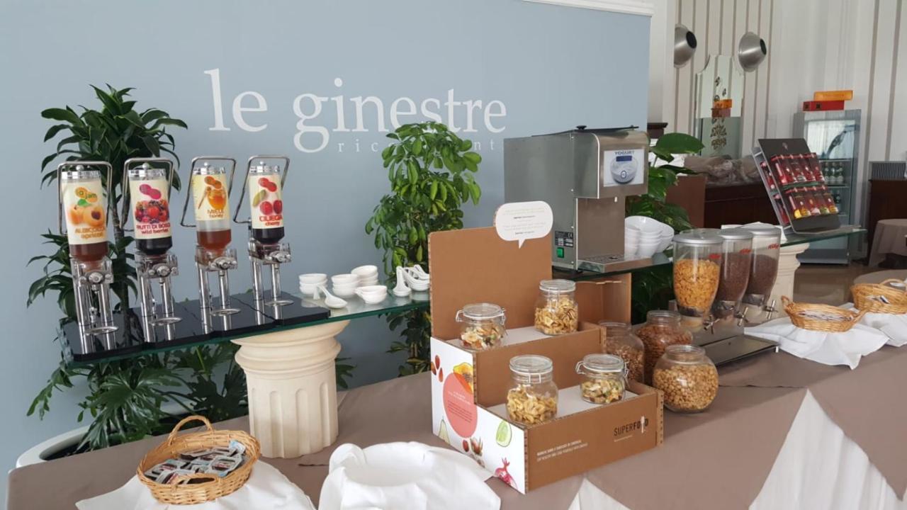 Hotel Le Ginestre Family&Wellness Vieste Esterno foto